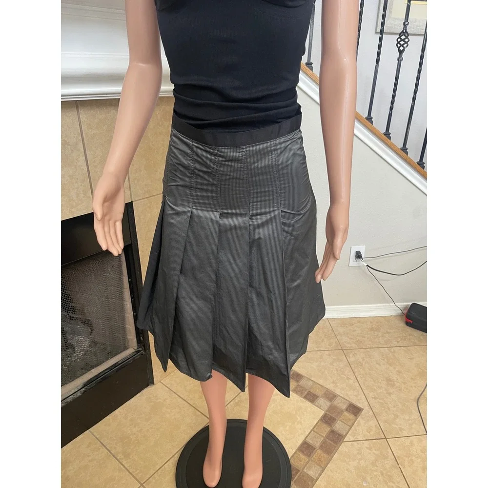Massimo Dutti Classic Pleated Skirt, Gray and Black, Midi, Lined, Preppy, career